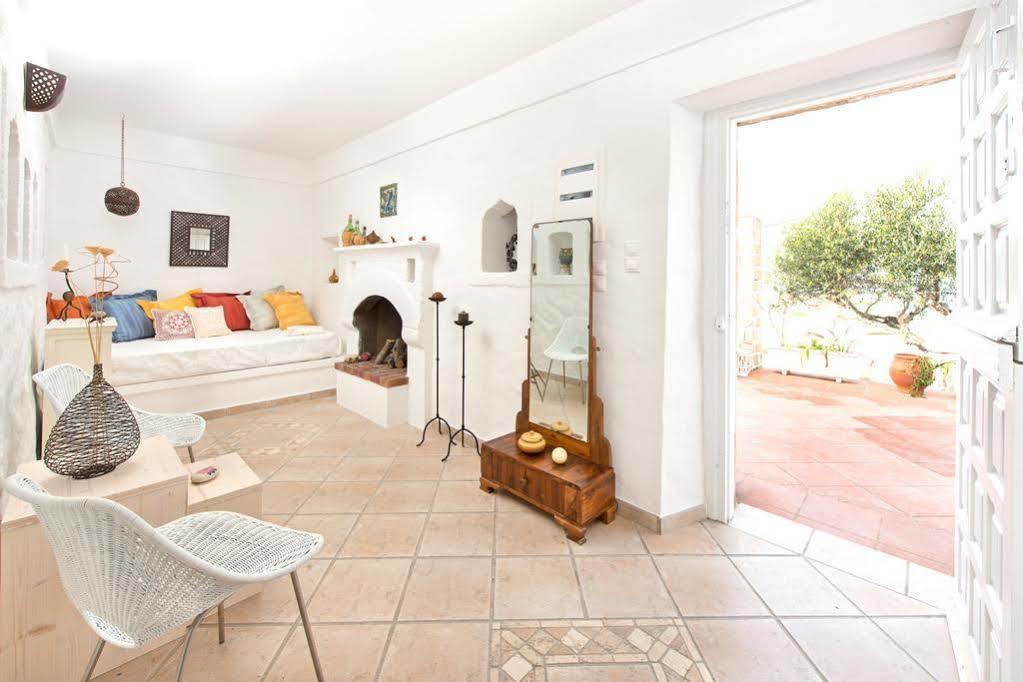 Вилла Petra House Karpathos Экстерьер фото